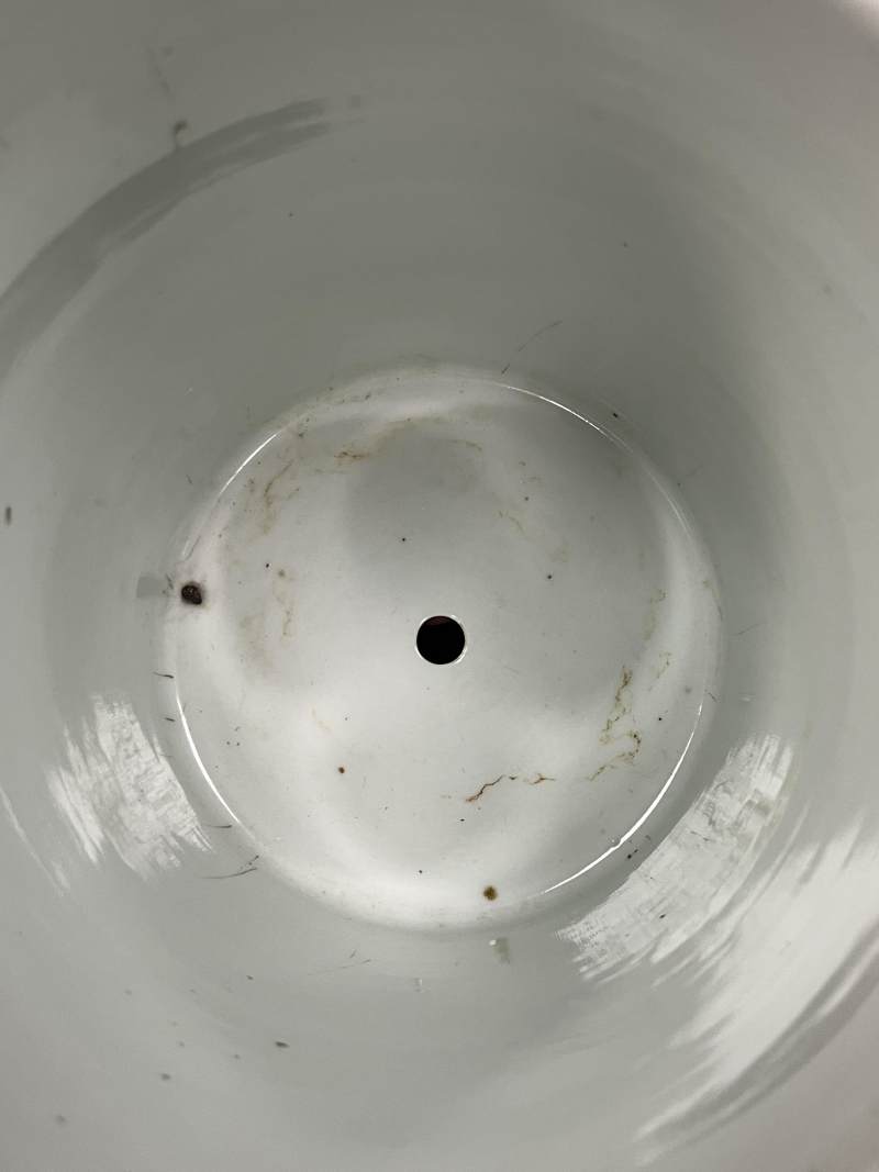清晚期 黄地墨彩菊花纹花盆带奁一对 - 图27