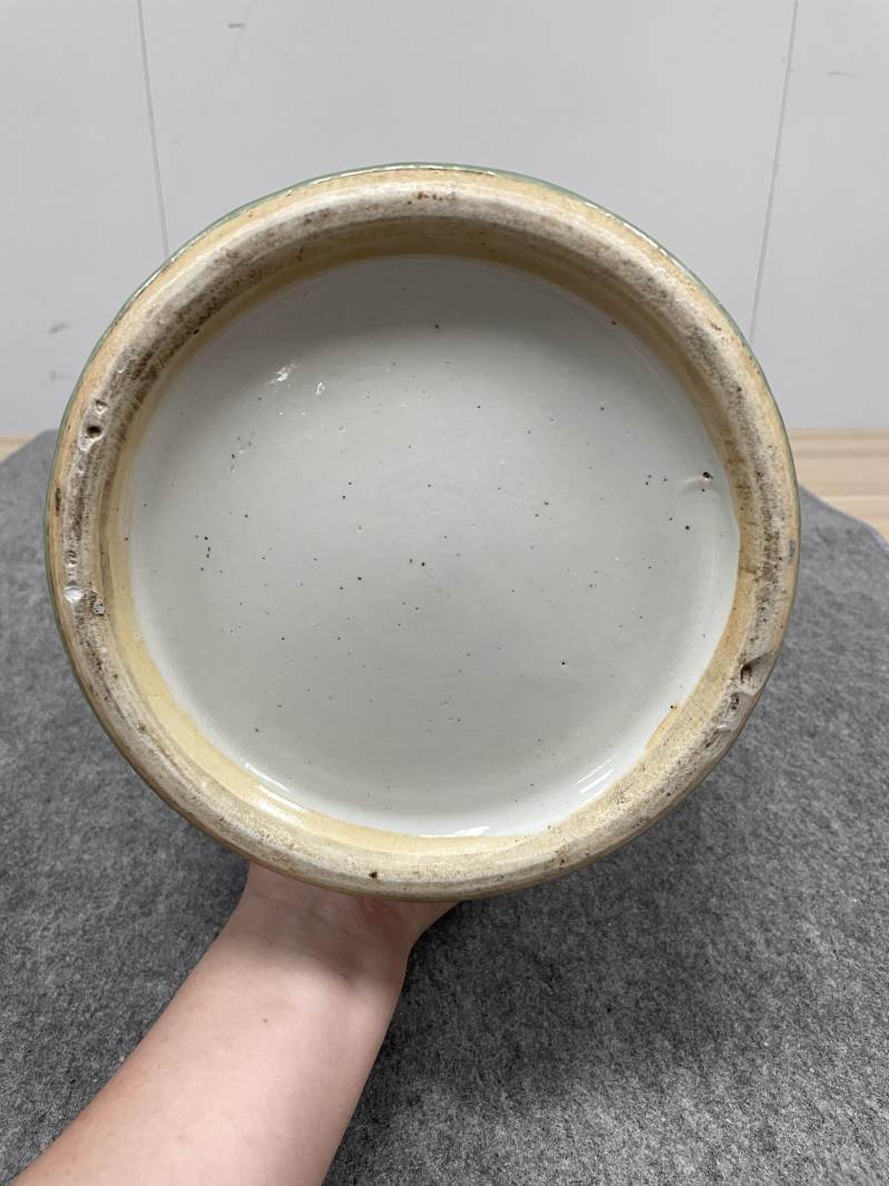 清中期 青釉青花堆白螭龙灵芝纹螭耳大瓶一对 - 图7