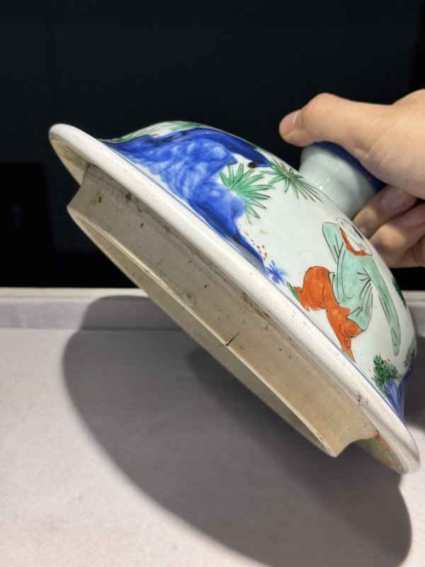 清康熙 青花五彩八仙闹海图大盖罐 - 图59