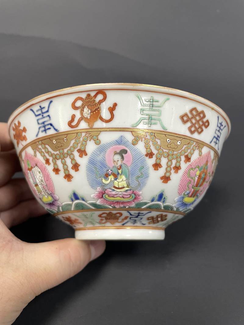 清中期 粉彩七珍图碗一对 - 图7