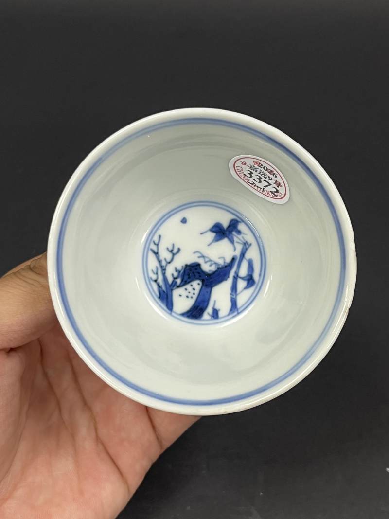 清康熙 青花岁寒三友图杯一对 - 图3