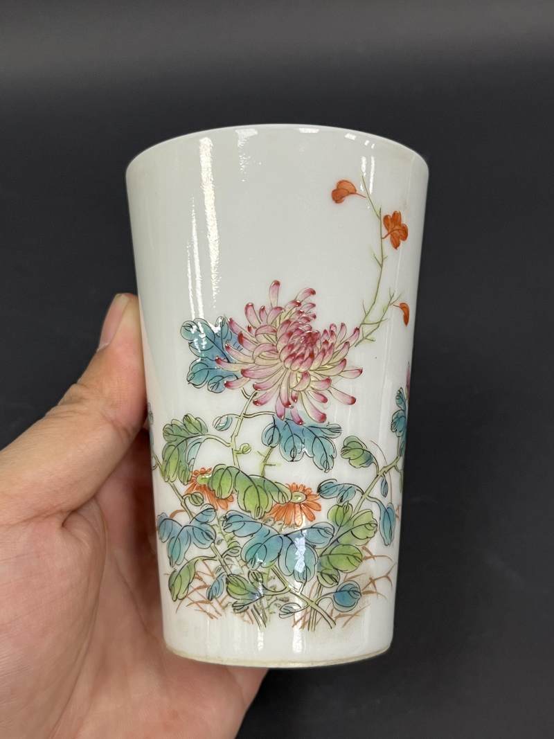 民国二十二年（1933年） 粉彩菊花纹杯 - 图3