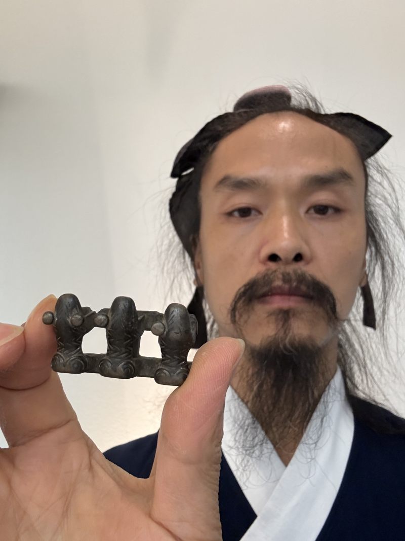 明 三蛙形穿绳器 - 图9