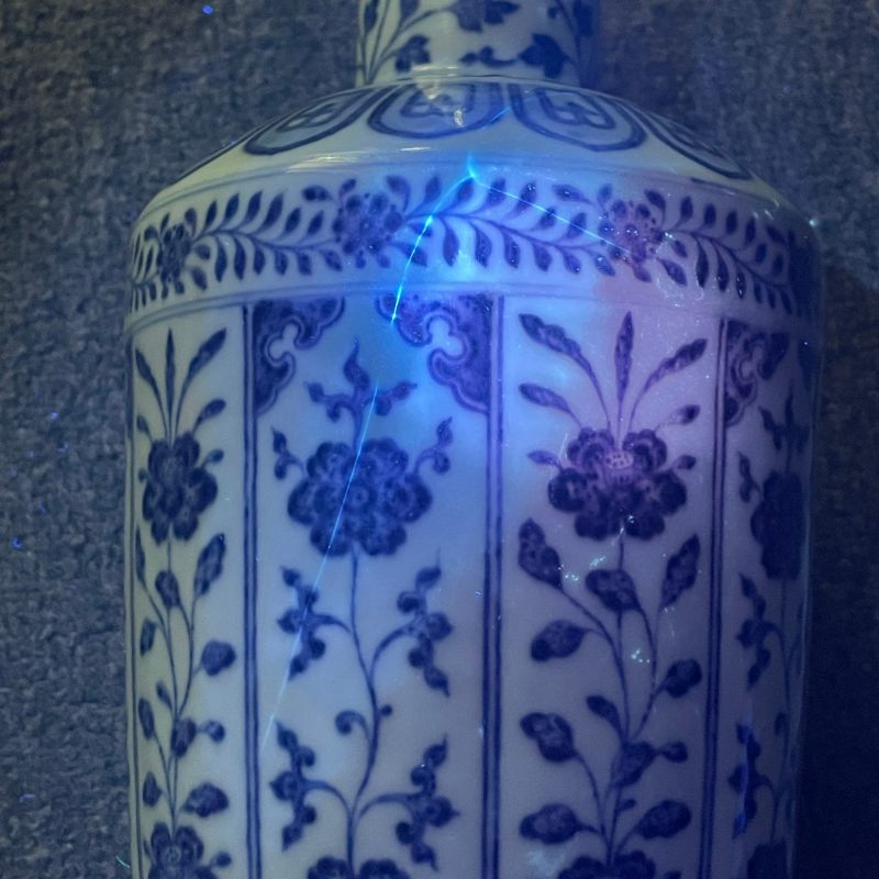 清乾隆 青花折枝花卉纹锥瓶 - 图28