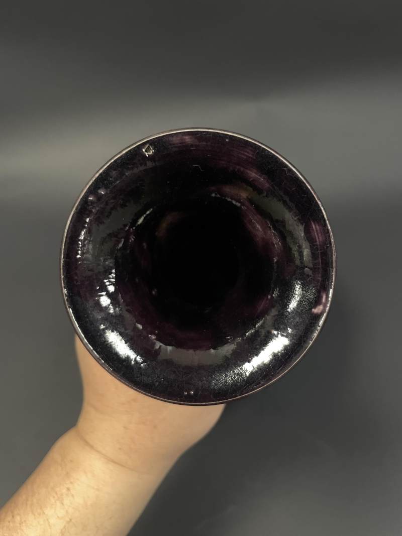 清早期 茄皮紫釉玉壶春瓶 - 图6