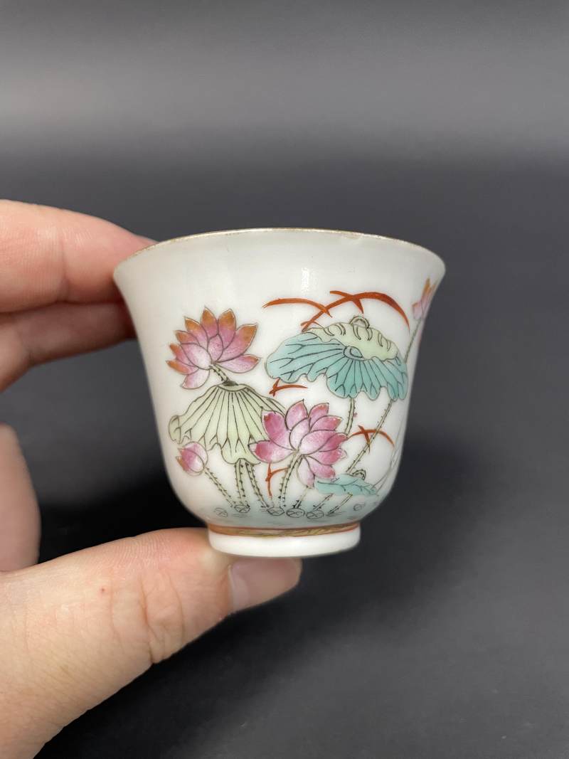 清同治 粉彩一路连科图杯 - 图2