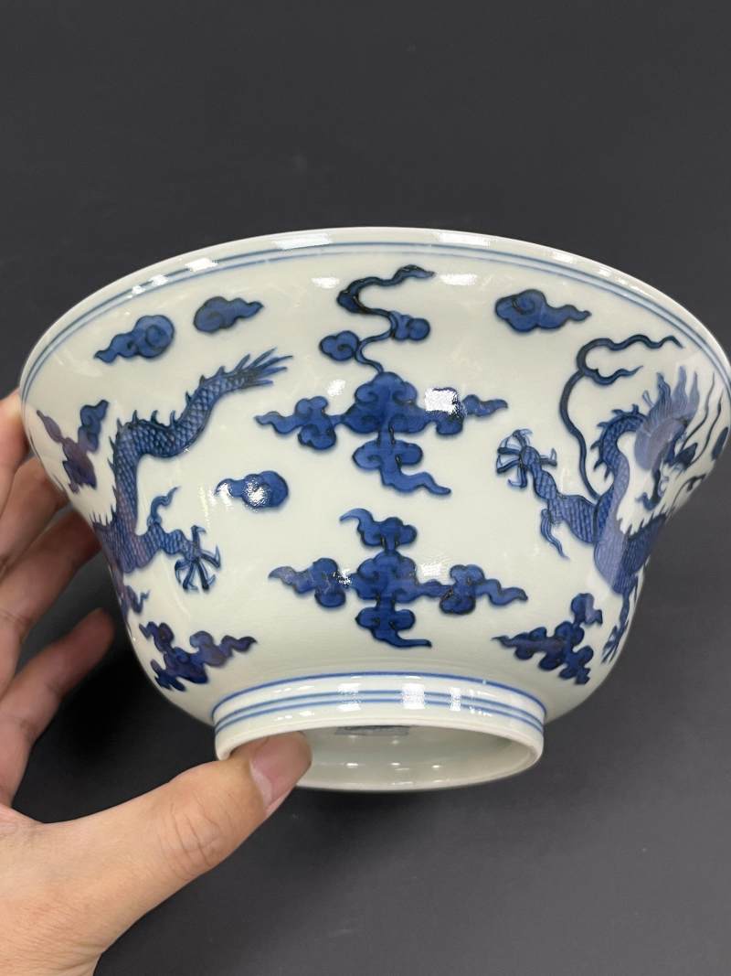 清道光 仿明青花云龙纹折腰碗 - 图7