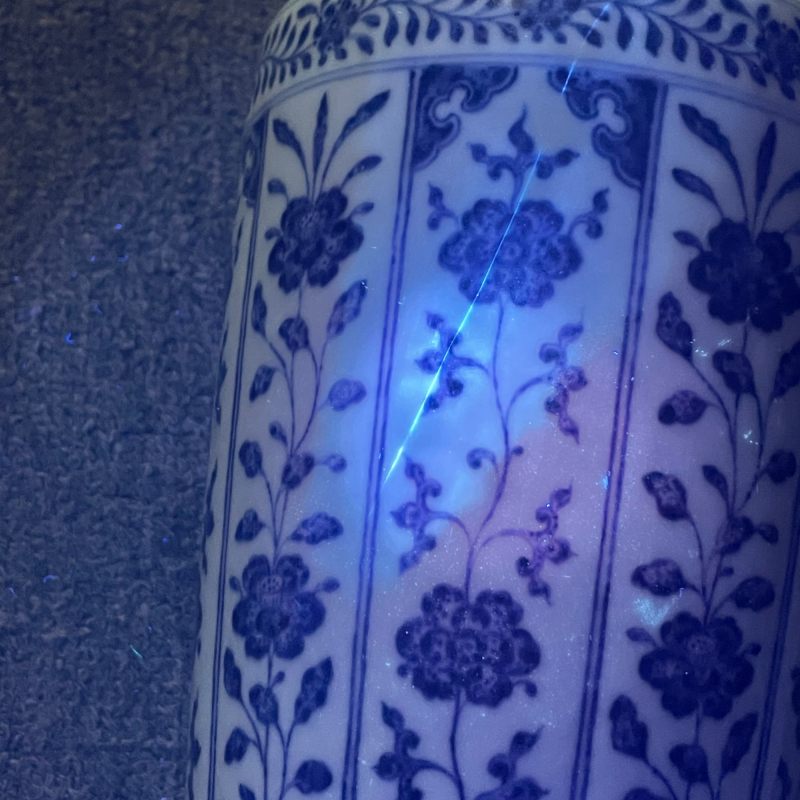 清乾隆 青花折枝花卉纹锥瓶 - 图29