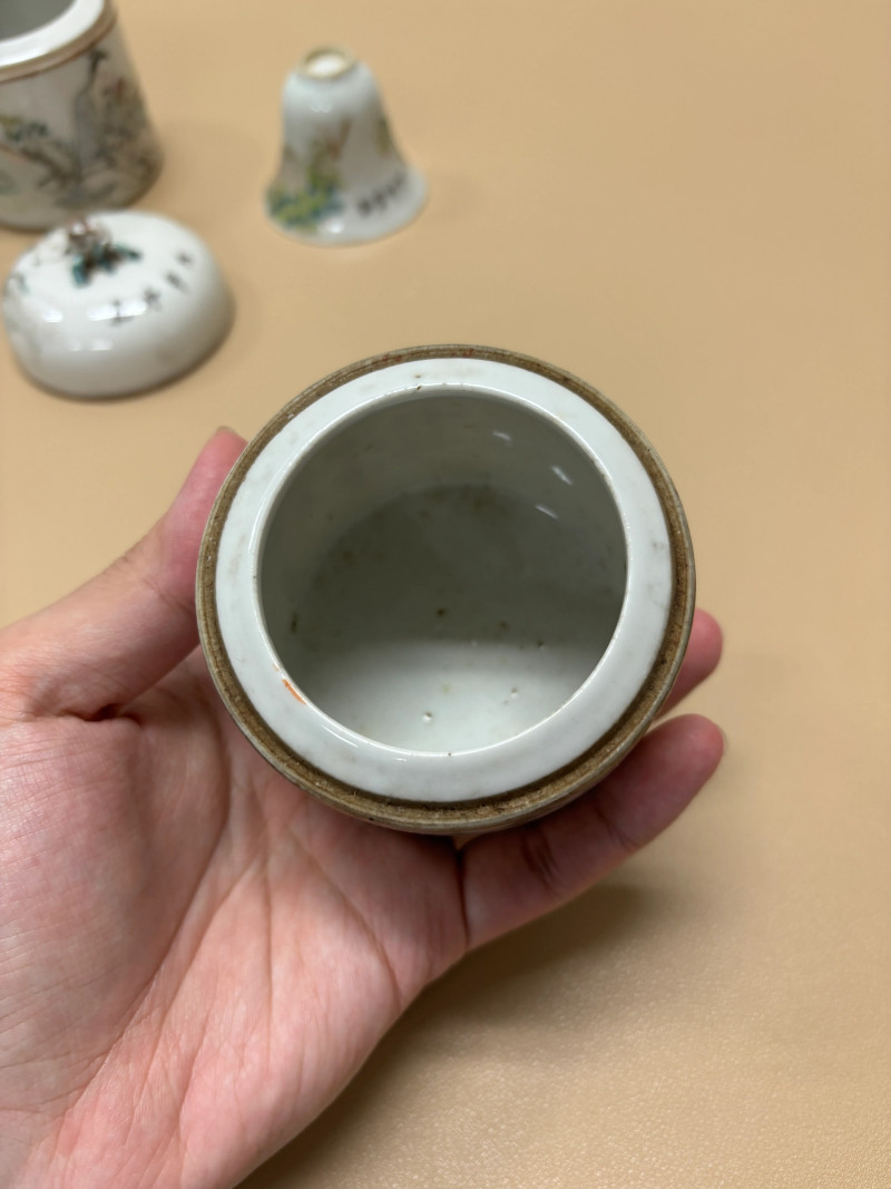 民国 浅绛彩瓷器一组五件 - 图21