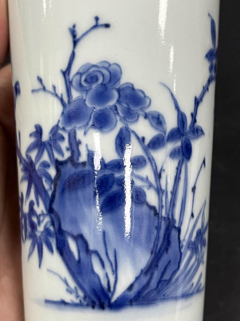明崇祯 青花花鸟纹小筒瓶 - 图12