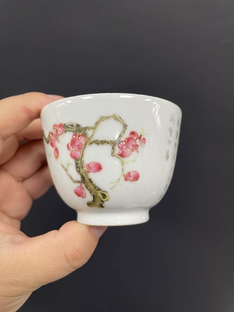 清中期 粉彩梅花诗文杯 - 图5
