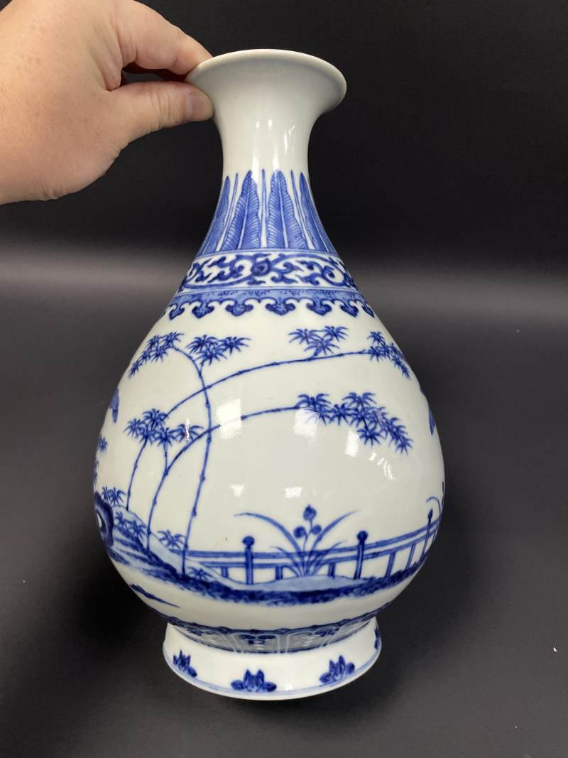 清咸丰 青花竹石芭蕉图玉壶春瓶 - 图3