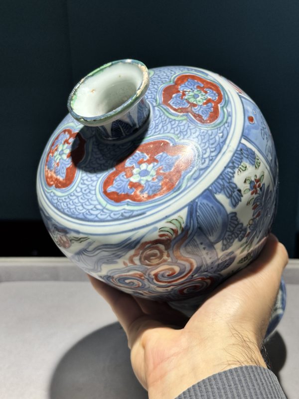 明万历 青花五彩人物故事图梅瓶 - 图39