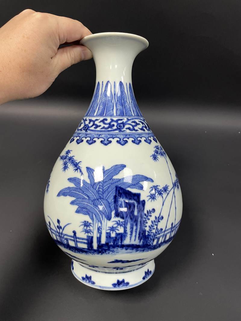 清咸丰 青花竹石芭蕉图玉壶春瓶 - 图4
