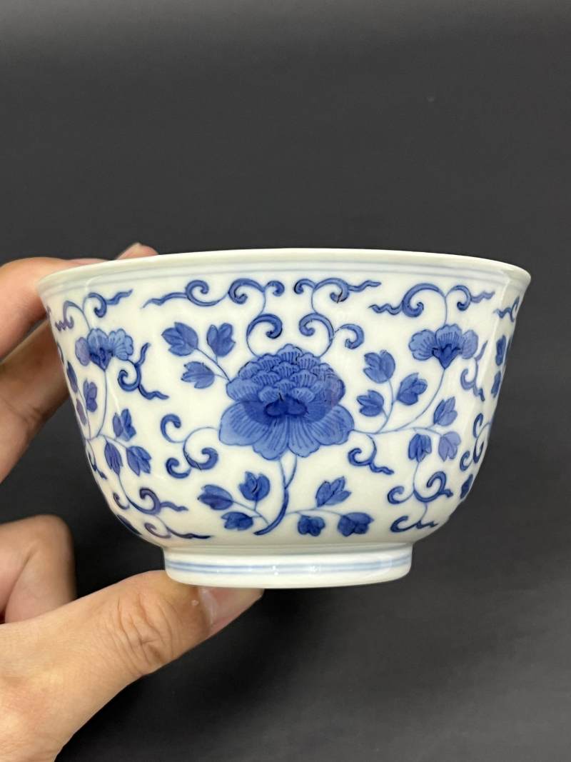清道光 青花缠枝牡丹纹碗 - 图5