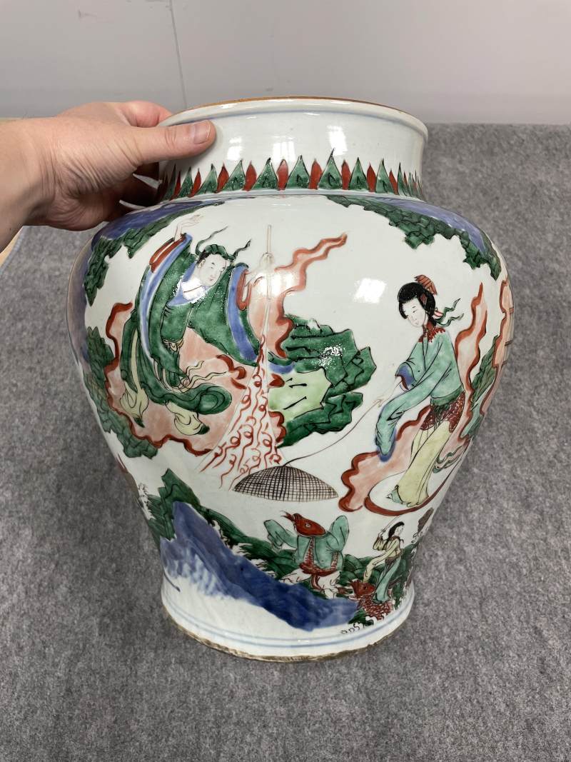 清顺治 青花五彩八仙过海图大将军罐 - 图6