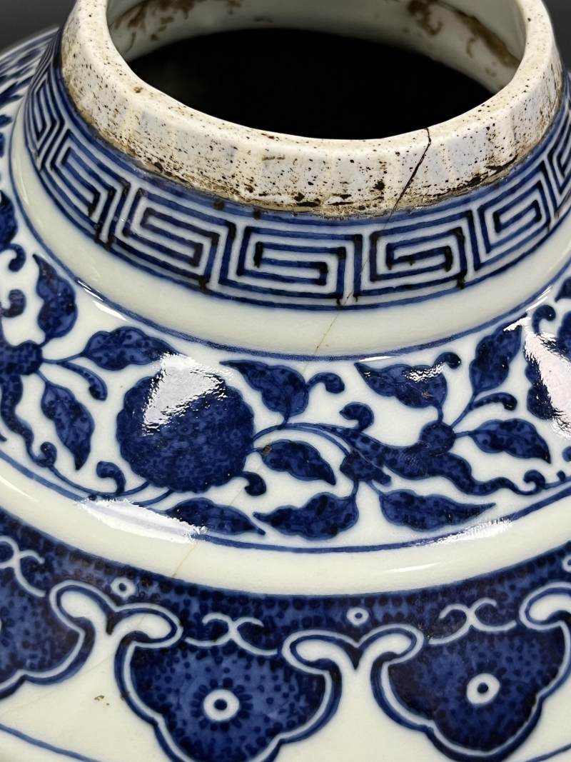 清光绪 青花缠枝莲纹赏瓶 - 图15