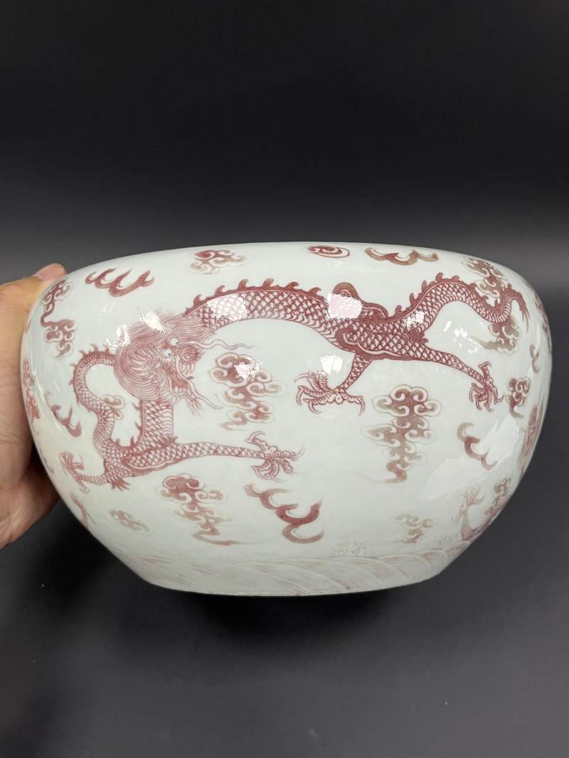 清中期 青花釉里红云龙纹案缸 - 图4