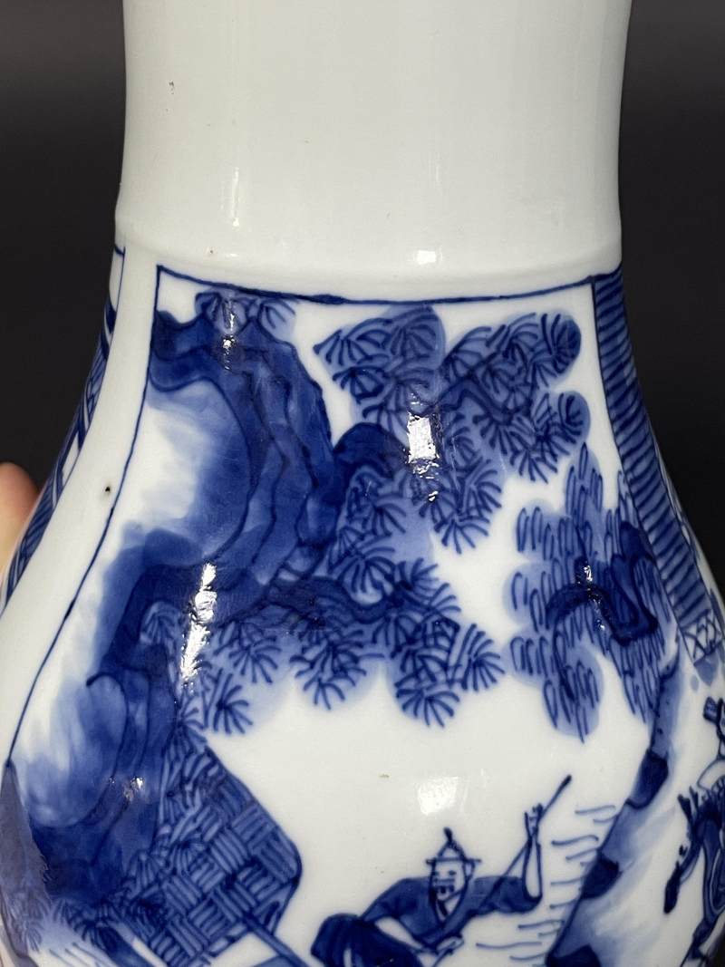 清康熙 青花人物故事图瓶 - 图6