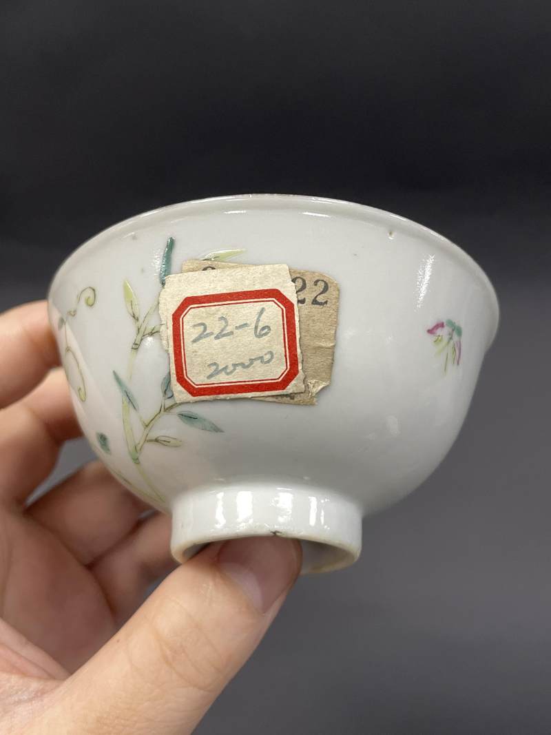 清光绪 粉彩过枝癞瓜纹杯 - 图7