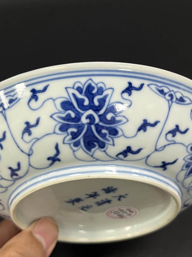 清光绪 青花缠枝莲纹盘 - 图9