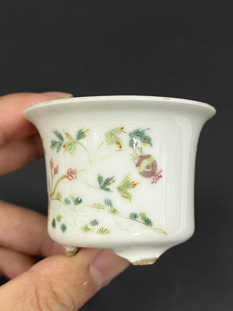 清中期 粉彩芦雁图小菖蒲盆一对 - 图5
