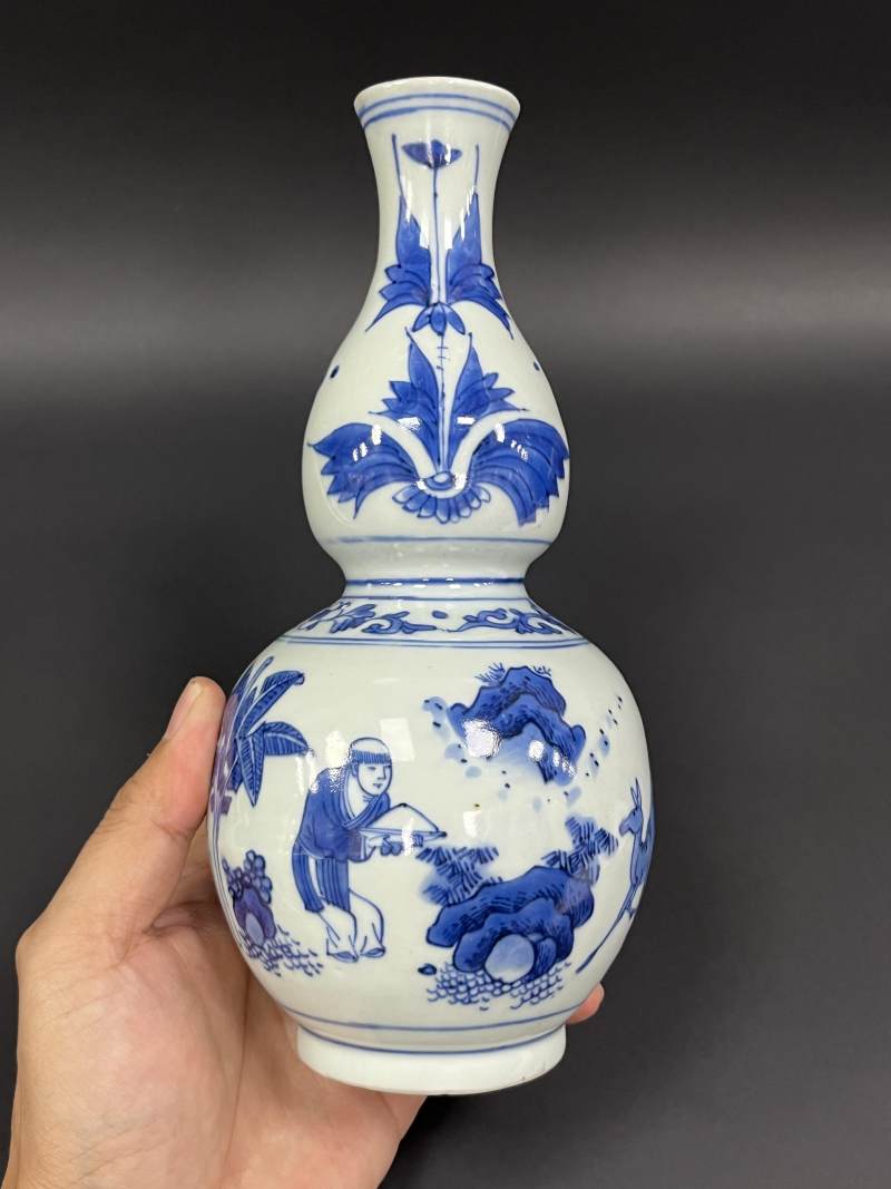 明崇祯 青花高官厚禄图小葫芦瓶 - 图6