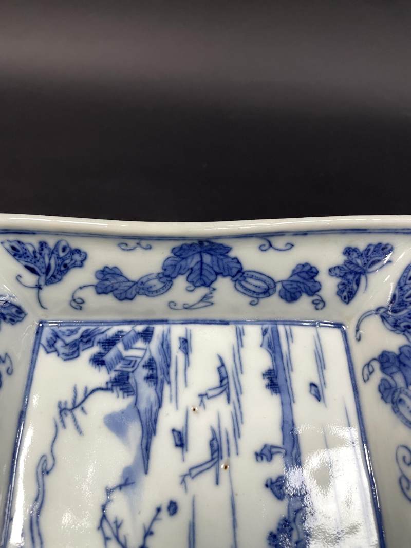 清嘉庆 青花瓜瓞连绵山水人物纹方盘 - 图6