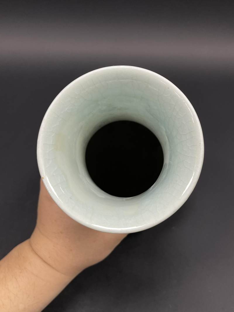 清中期 蓝釉红斑琵琶尊 - 图6