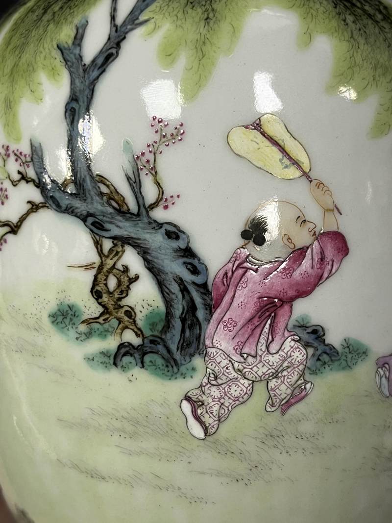民国 粉彩婴戏图灯笼瓶 - 图8