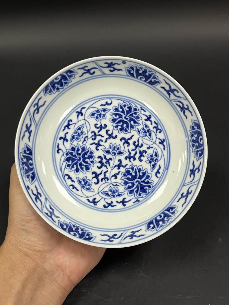 清光绪 青花缠枝莲纹盘 - 图2