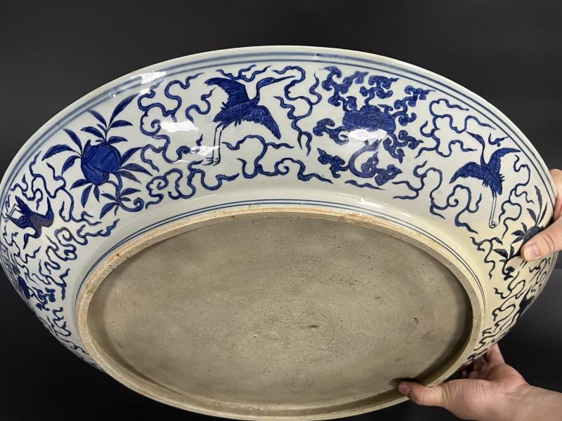 明嘉靖 青花贺寿图大盘 - 图11