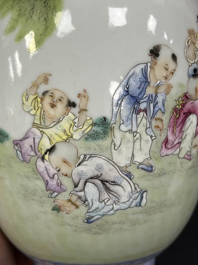 民国 粉彩婴戏图灯笼瓶 - 图9