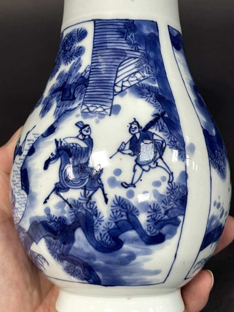 清康熙 青花人物故事图瓶 - 图8