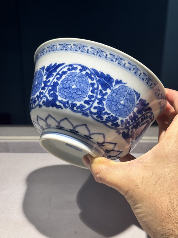 清道光 青花缠枝牡丹纹宫碗一对 - 图51