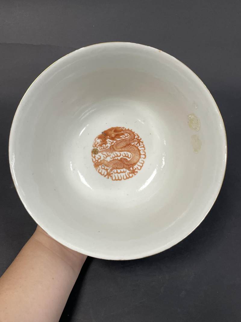 清同治 粉彩云龙纹大碗一对 - 图6