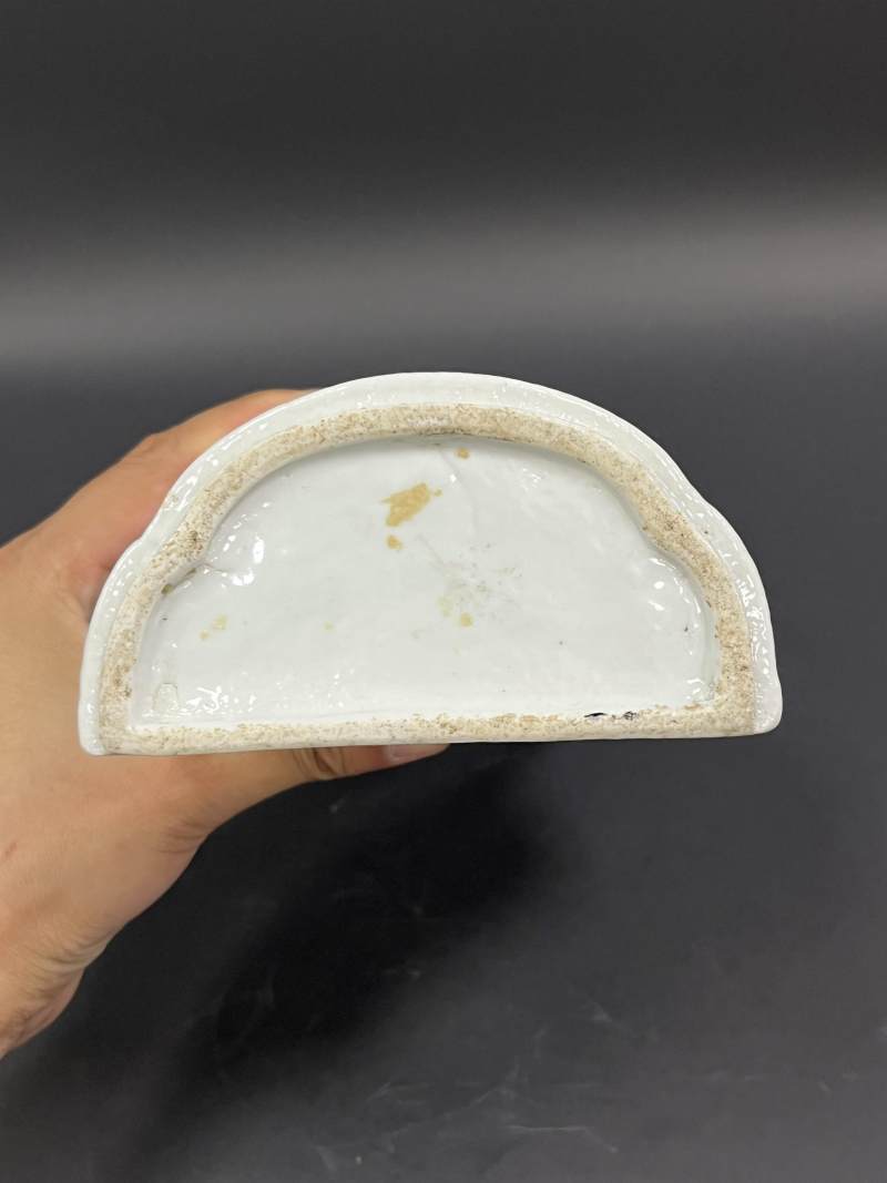 清雍正-乾隆 斗彩折枝花果纹海棠形壁瓶 - 图7