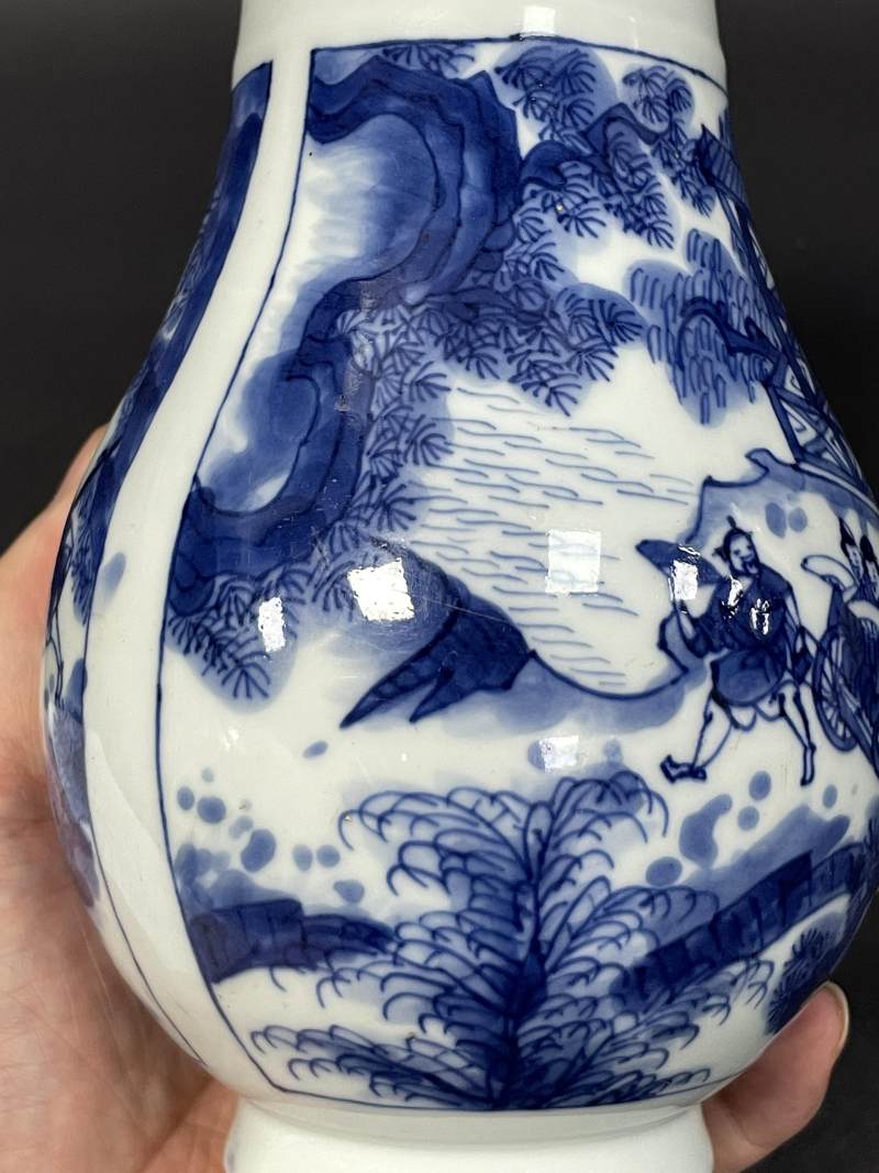 清康熙 青花人物故事图瓶 - 图9