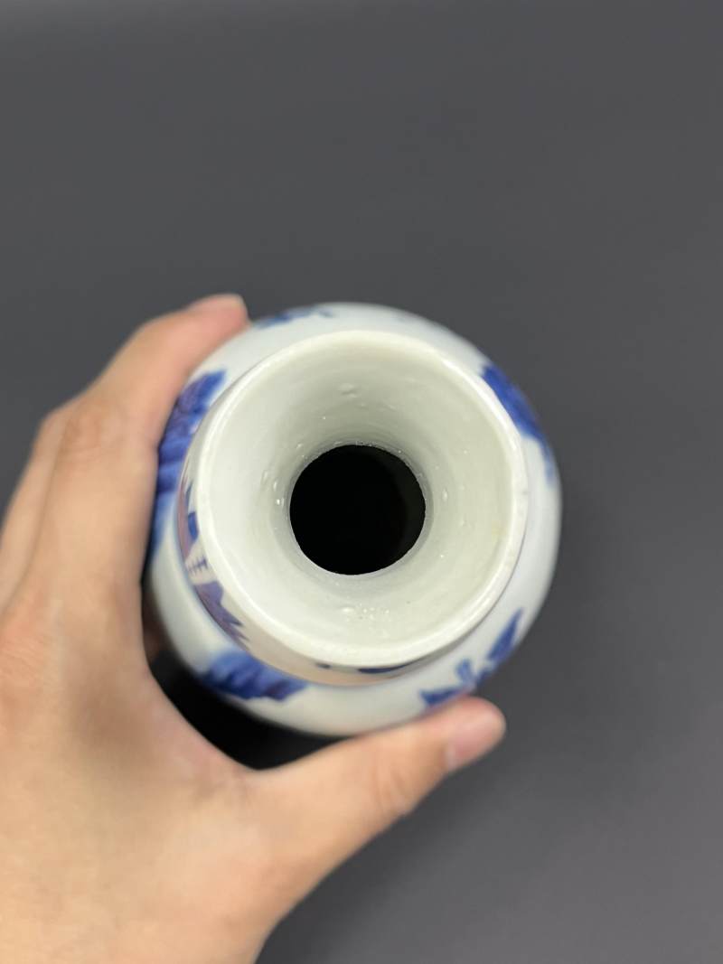 明崇祯 青花高官厚禄图小葫芦瓶 - 图7