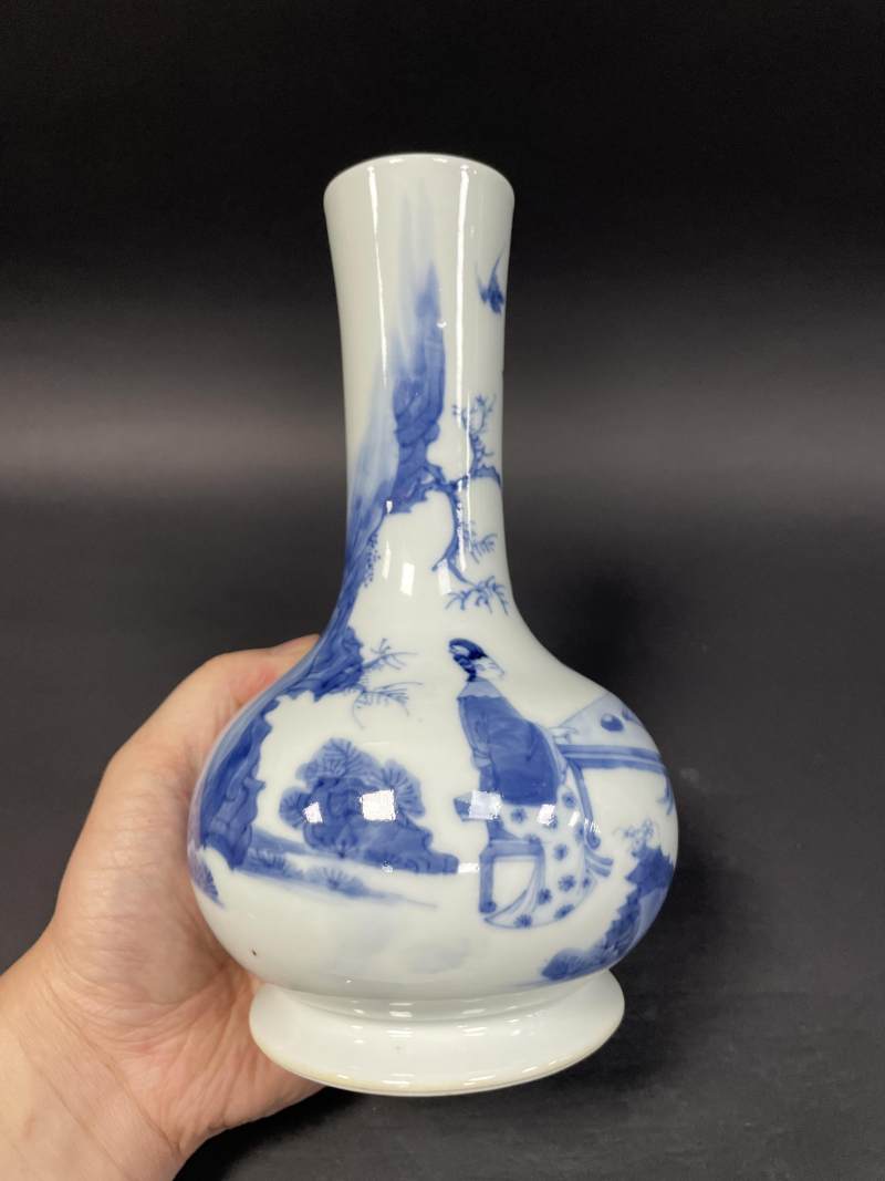 清康熙 青花四美图瓶 - 图6