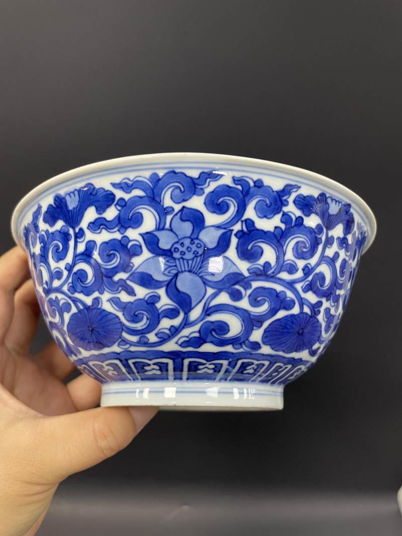 清康熙 青花缠枝莲纹大碗 - 图4