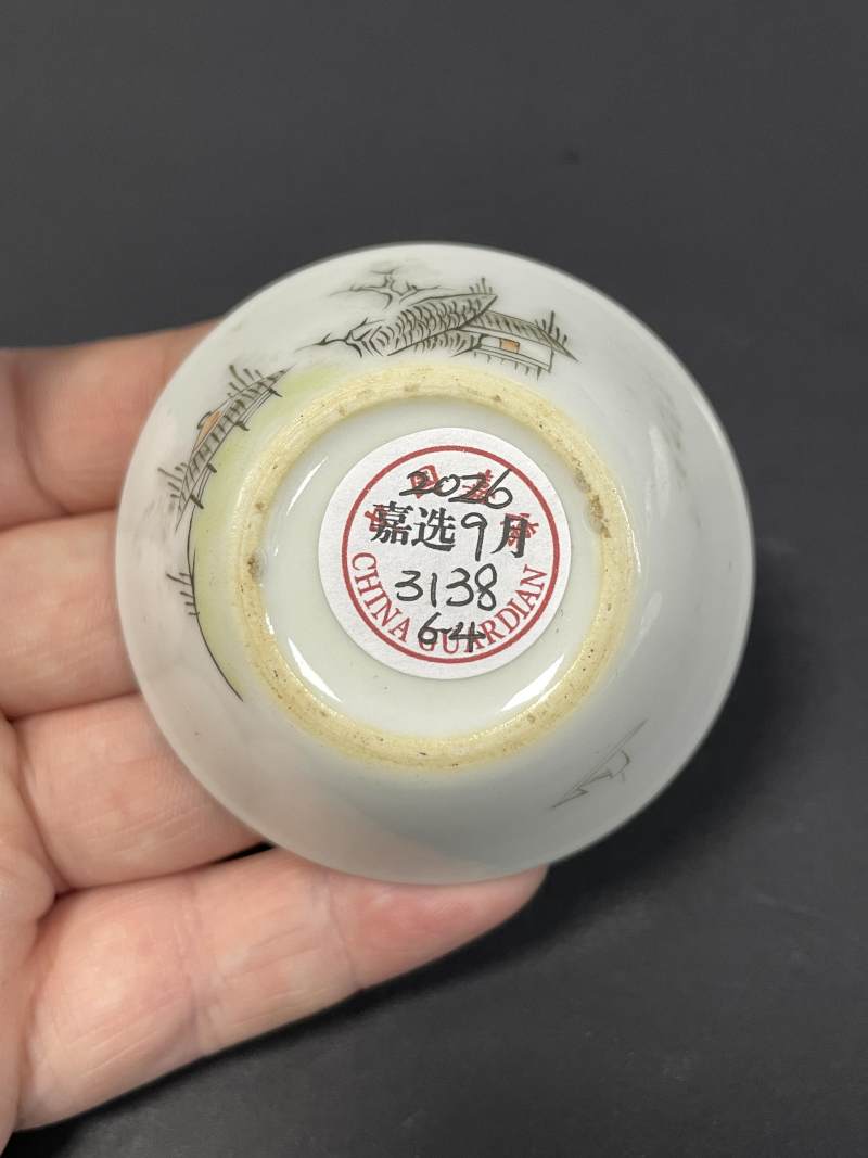 清乾隆 粉彩山水纹马蹄套杯六只 - 图14