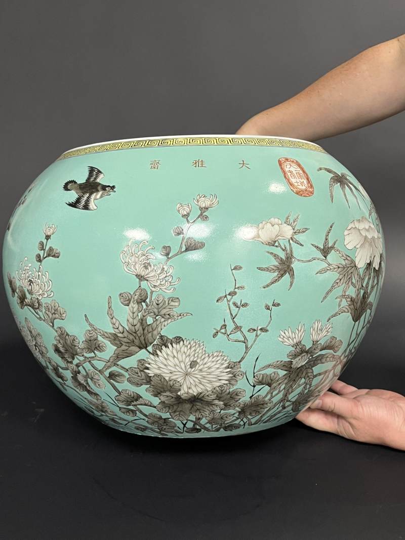 清光绪 松石绿地墨彩花鸟纹缸 - 图2