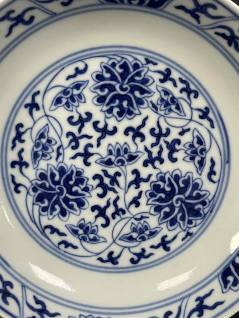 清光绪 青花缠枝莲纹盘 - 图8