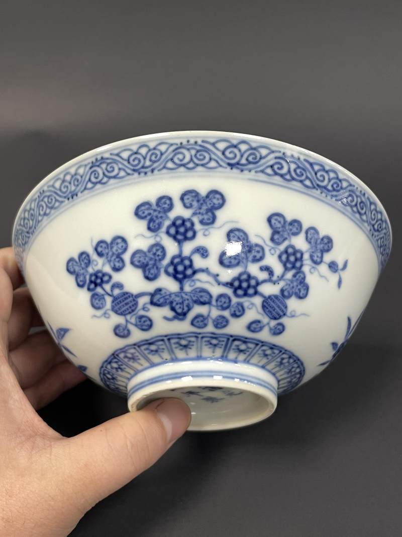 清光绪 青花三多纹碗 - 图2