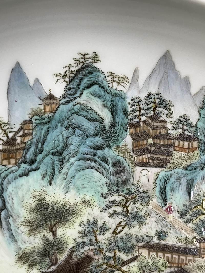 民国 仿珐琅彩内山水人物纹外竹纹大盘 - 图8