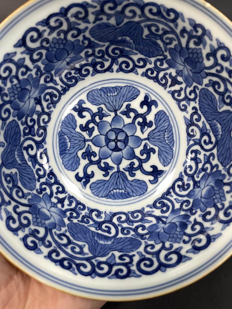 清道光 内青花外粉彩荷塘图碗 - 图8
