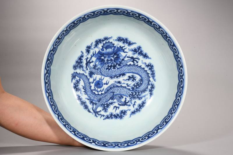 清中期 青花云龙纹大碗 - 图3