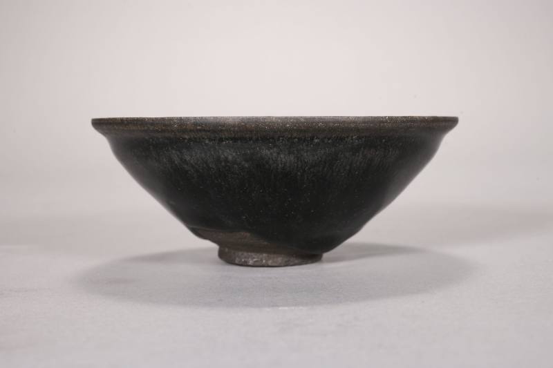 元 黑釉油滴斗笠盏 - 图2