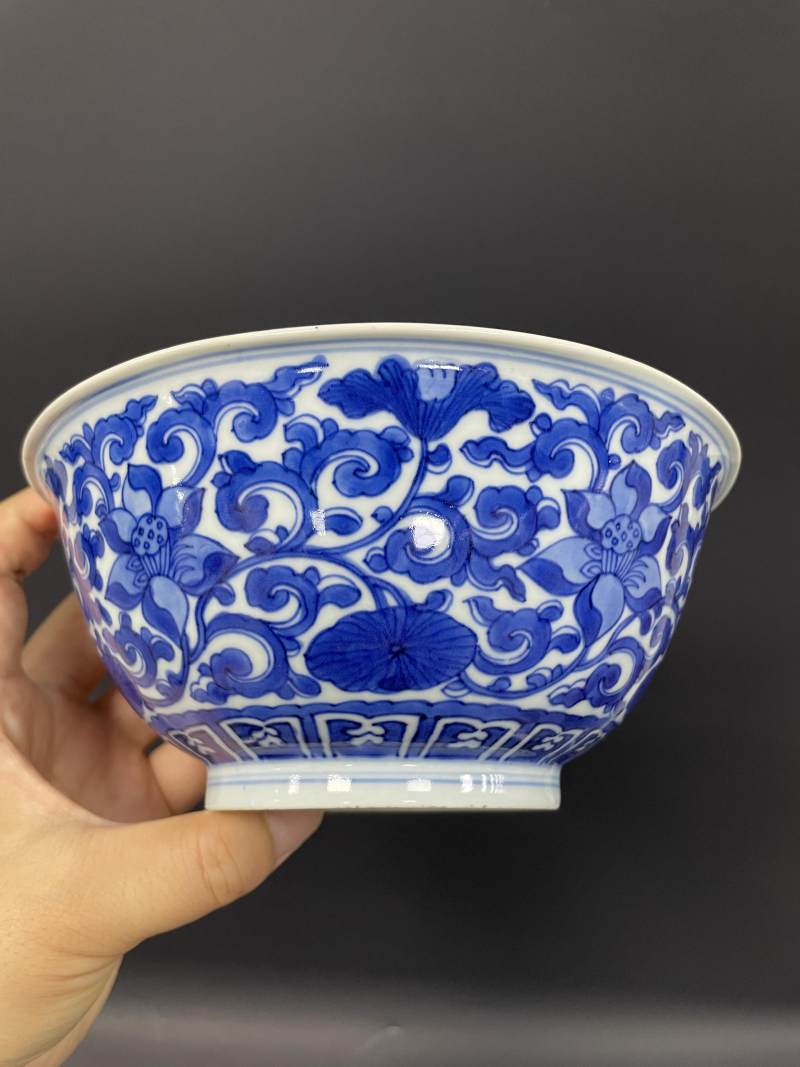 清康熙 青花缠枝莲纹大碗 - 图5